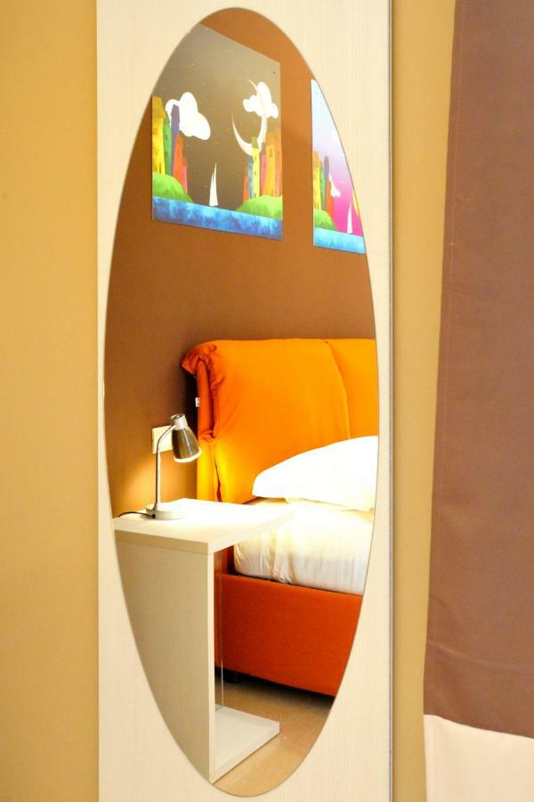Pied A Terre - Atelier Apartment Verona Ngoại thất bức ảnh