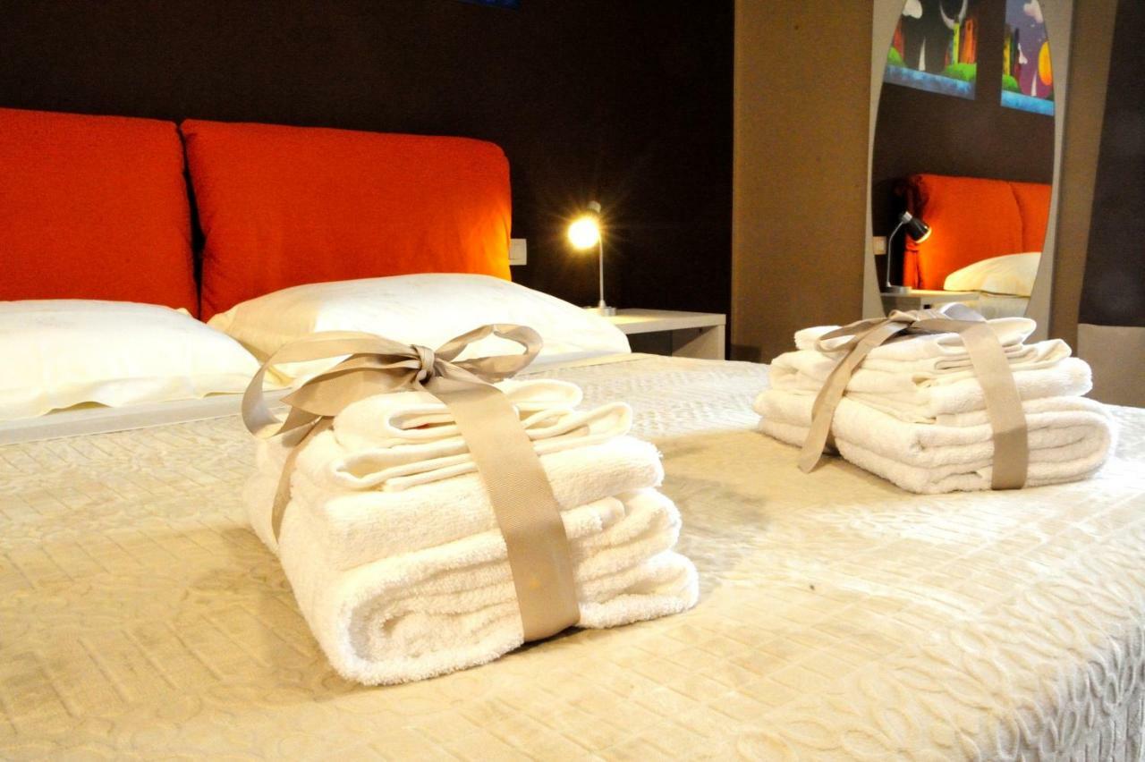Pied A Terre - Atelier Apartment Verona Ngoại thất bức ảnh