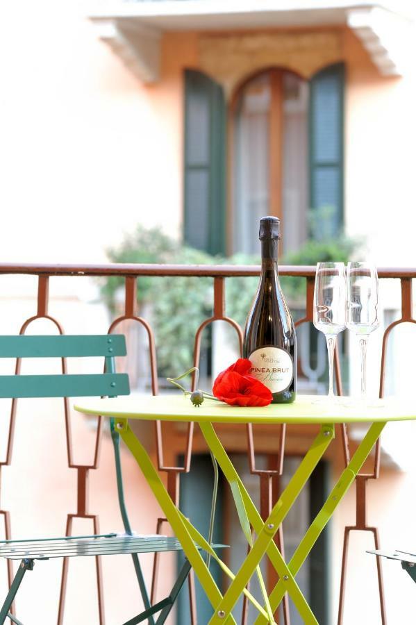 Pied A Terre - Atelier Apartment Verona Ngoại thất bức ảnh