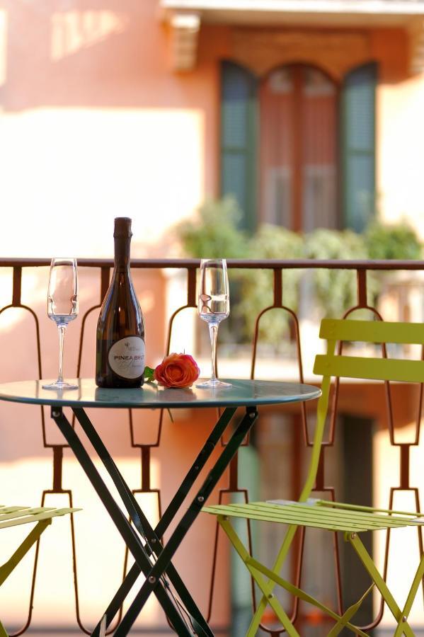 Pied A Terre - Atelier Apartment Verona Ngoại thất bức ảnh