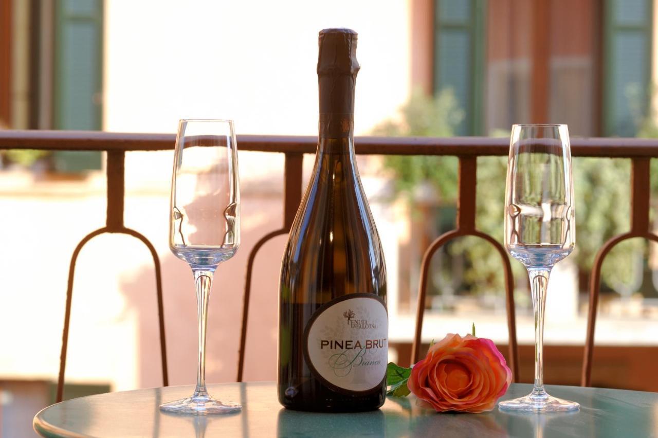 Pied A Terre - Atelier Apartment Verona Ngoại thất bức ảnh